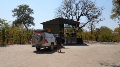 Arrivée au campsite de Mbudi dans la concession de Khwai - Botswana Arrivée au campsite de Mbudi dans la concession de Khwai - Botswana